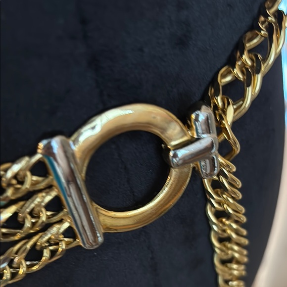 Gold Chain Belt - Picture 4 of 8